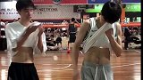看弟弟打篮球 我一个男生都心动了怎么办…