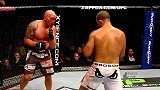 UFC-18年-他曾靠这双铁拳横扫重量级拿下耐克赞助，这次他能再现雄风吗？-专题