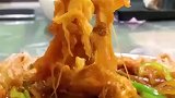 这间小馆，藏着70多道碟头饭，招牌五柳炸蛋有时候还很难吃到！