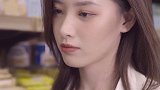 喜欢一个人，就是在一起很开心；爱一个人，就是即使不开心，也想在一起。
