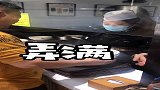 吃完一盆面，大哥胃口好