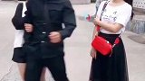 男友抛弃我居然跟她在一起。