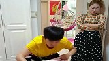 每次一吵架，老公就抱着女儿回娘家，往老丈人家一住，妥妥的！