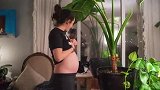 实录双胞胎孕妈十月怀胎的身材变化过程，孕晚期这肚子大的真夸张