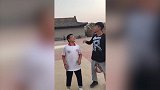 这个小胖墩承包我一天的笑点 你这么可爱你家里人知道吗？