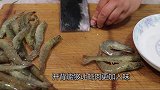 油焖大虾的正确做法，虾肉鲜嫩很入味，外壳酥脆太香了！