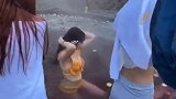 朋友带我来泡温泉，都是女神级的女生，应该注意什么