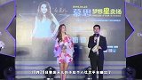 应采儿探班陈小春，俩人当众热吻，山鸡哥看老婆全程宠溺笑甜蜜蜜