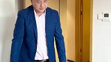 兄妹从小相依为命，是哥哥含辛茹苦把我带大