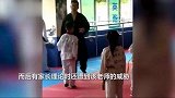 跆拳道老师抱摔9岁小学员 家长找其理论还遭到威胁