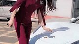 气质小姐姐长得好看，身材好，让我有种恋爱的感觉