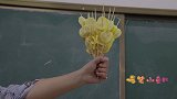 挑战“面无表情吃柠檬”，没想学渣一口一个柠檬！太厉害了