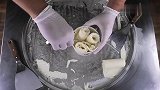 趣味甜点：做美味炒冰淇淋卷