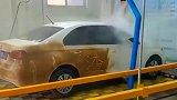 新引进的全自动洗车机，都可以不用人工洗车了