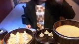 数数今天吃了几个小笼包反正老板是看傻眼了