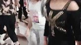 广场舞我只服陕西燕姐广场舞，两姐妹真的漂亮啊