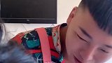 头一次知道还能这样充电，移动电源很方便！
