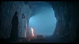 魏无羡潜入龟壳，想把神兽引出龟壳，用弦杀术杀害