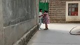 我姓赖，你帮我改个？