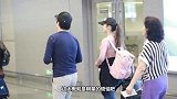 郎朗和吉娜坐豪车回家，当看清吉娜安全带系的位置，网友集体愣住