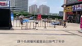 哥们的这波骚操作，把我差点给笑坏了！
