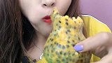 声控吃冰小姐姐看着就好吃，是我向往的生活！