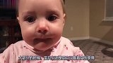 宝爸用双手给萌娃比出开枪的姿势,之后小娃的反应,搞笑了