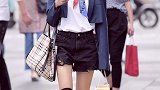 小姐姐笑起来好甜,真好