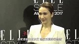 黎姿与女儿练瑜伽，母女四人完成高难度动作，女儿身体柔韧度惊人