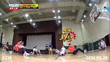 RM：韩国的很多音乐都非常火呀，不了解JYP究竟厉害在哪里