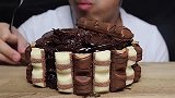 自制缤纷乐巧克力蛋糕，看着很给力
