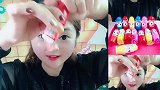 美女直播吃奇怪的头发糖，各种口味任意选，是我向往的生活