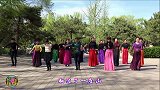玲珑广场舞《最亲的人》，其实开心快乐就是这么简单！