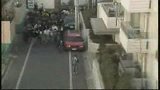 百人合力恶搞路人