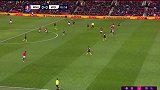 绝了！红魔老妖停球失误顺势送挑传 快马单刀遭门将神封