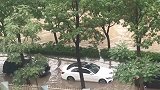 北京暴雨黄色预警 6条公交线路调整