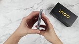 2698的iQOONeo3开箱上手，实话说，买它真的不如小米