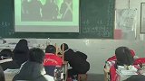 学生时代后面的桌子就是我们的靠背