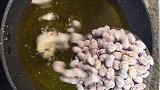 花生米这样做，老王喝多了