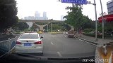 监控无意间拍到的一幕，大哥在一声声陈总中迷失了自己！