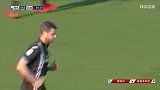 第21分钟桑普多利亚球员雅科波·萨拉射门