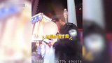 南方小伙在辽宁“尝”铁柱舌头被粘