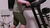 9岁男孩坚持跑步减肥