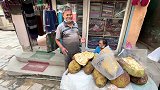 尼泊尔街头水果菠萝蜜
