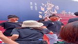 这是佟丽娅和韩庚吗