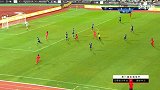 巴黎边路低平球传中再造攻势 戈丁关健铲断化险