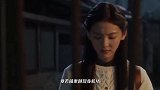 章若楠素颜现身，开衫搭卷边牛仔裤配甜美元气