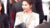 刘涛红毯高开叉秀美腿，扒一扒现实中的“腿精”