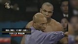 拳王泰森打得最具争议的一战，最后一秒压哨KO