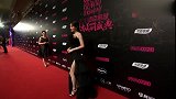 秦岚红毯大秀美腿 “富察皇后”穿黑色礼服也那么美